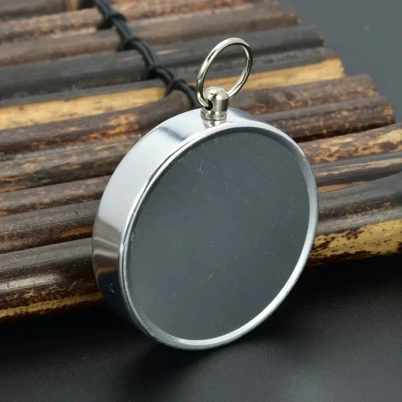 Easy-to-carry Survival Keychain Compass