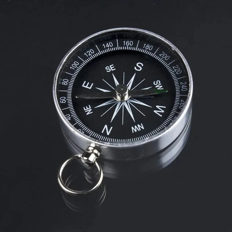 Easy-to-carry Survival Keychain Compass